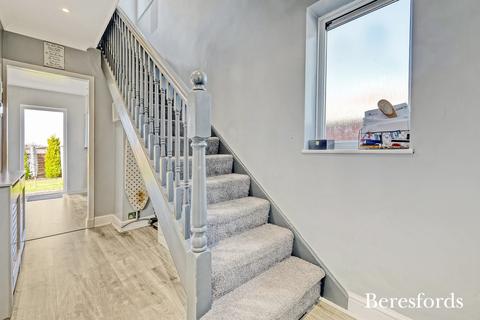 134 Hutton Drive, Hutton, Brentwood, CM13 1QW