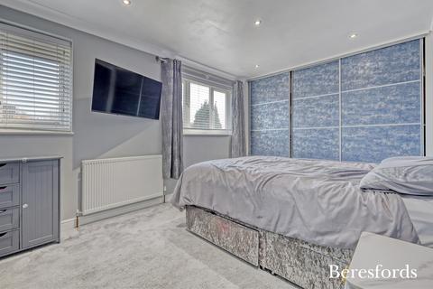 134 Hutton Drive, Hutton, Brentwood, CM13 1QW
