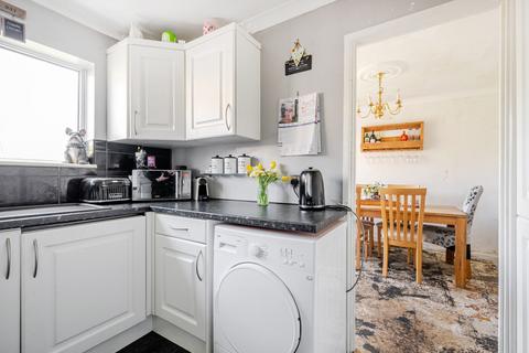 2 Exton Close, Bristol, BS14 9QG