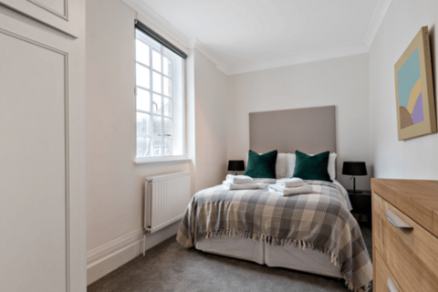 3 bedroom flat to rent, Park Road, St. John's Wood, LONDON, NW8