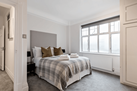 3 bedroom flat to rent, Park Road, St. John's Wood, LONDON, NW8