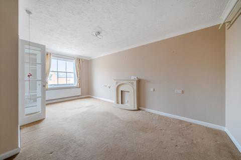 1 bedroom flat for sale, Stockbridge Road, Chichester, PO19