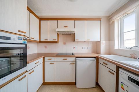 1 bedroom flat for sale, Stockbridge Road, Chichester, PO19