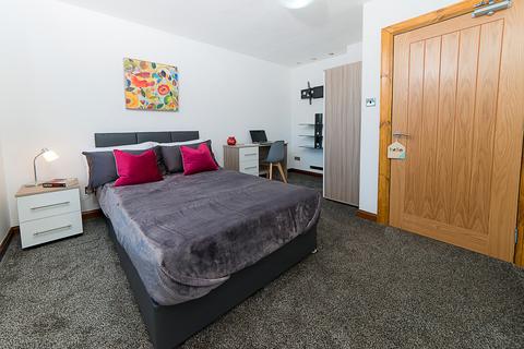 4 bedroom house of multiple occupation to rent, Stockethill Way, Aberdeen AB16