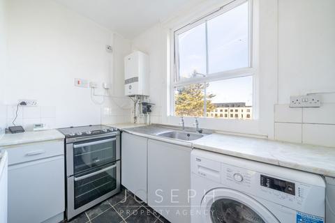 Studio to rent, Burrell Road, Ipswich, IP2