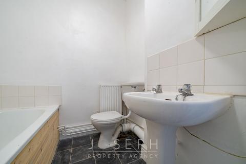 Studio to rent, Burrell Road, Ipswich, IP2