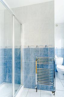 undefined, Welldon Crescent, Harrow, HA1