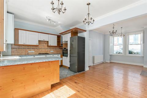 112 Effra Road, London, SW19 8PR