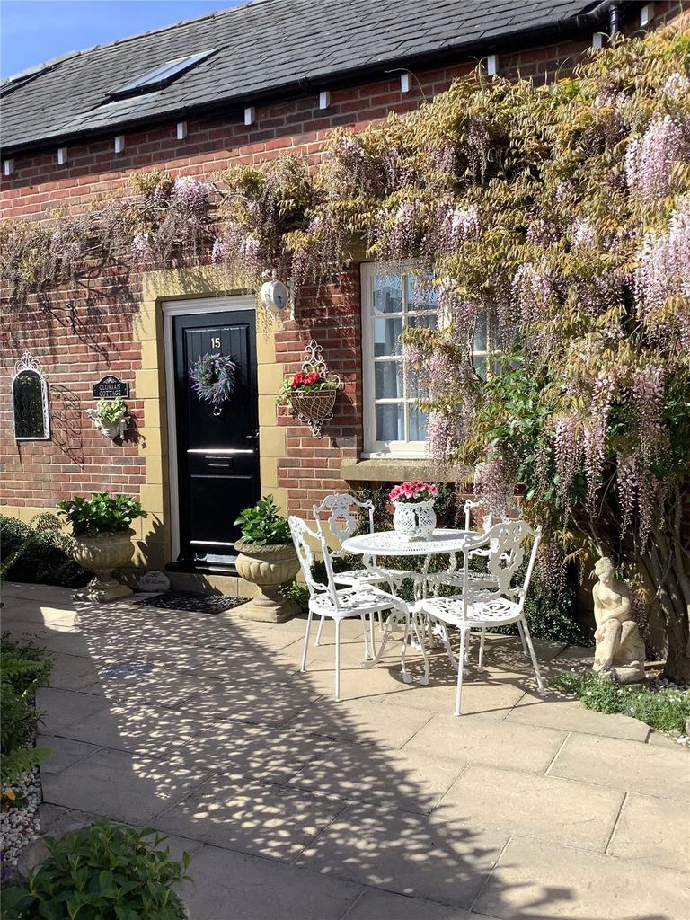 Courtyard Garden