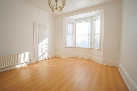 4 bedroom detached house for sale, Victoria Avenue, Hastings