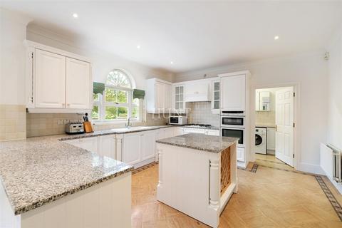 6 bedroom detached house for sale, Regents Drive, Repton Park, Woodford Green, Essex