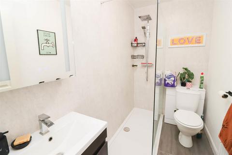 3 bedroom flat for sale, Tosson Terrace, Newcastle Upon Tyne