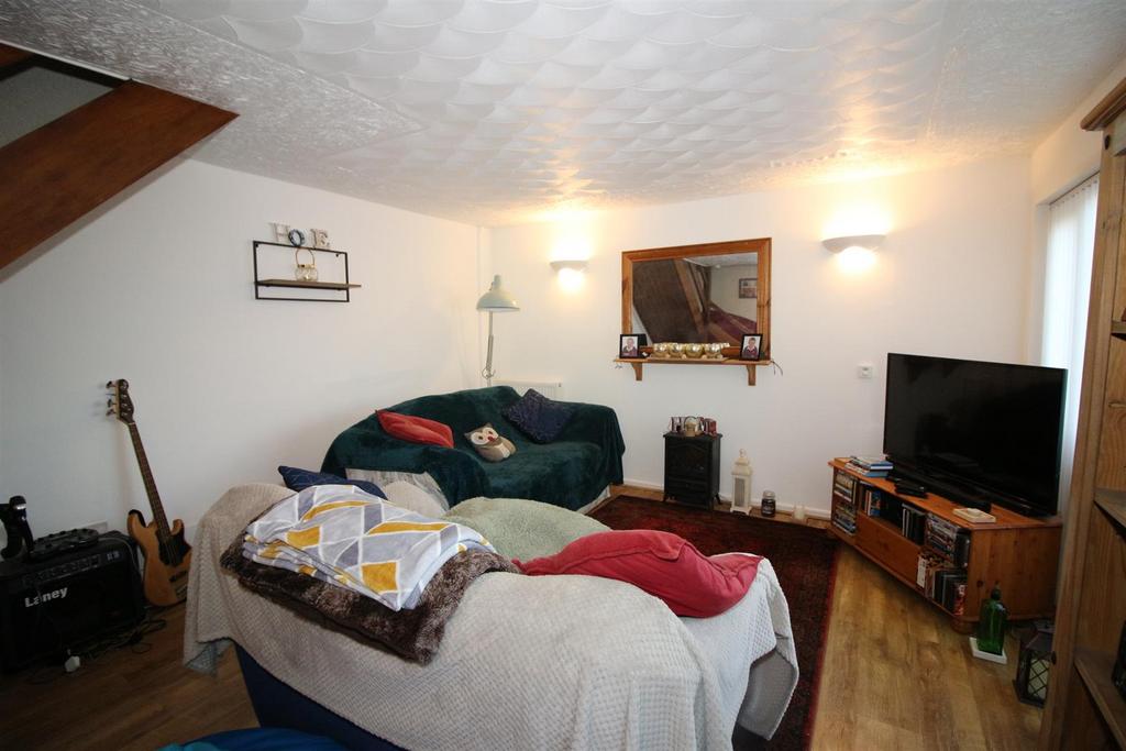 Living Room/Lounge