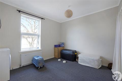 6 Mounts Road, Greenhithe, DA9 9LY