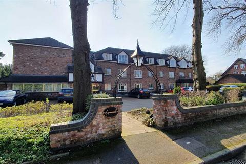 1 bedroom ground floor flat for sale, Victoria Road, Wilmslow