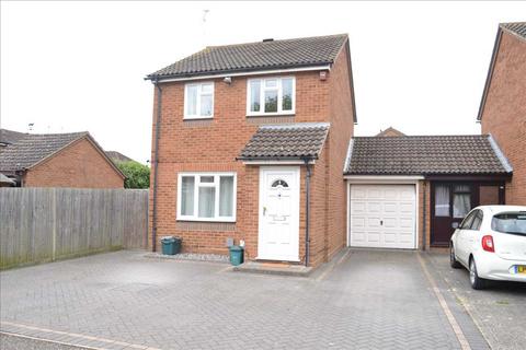 3 bedroom link detached house to rent, Raphael Drive, Chelmsford