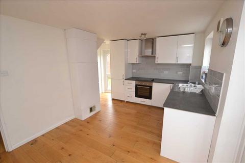 3 bedroom link detached house to rent, Raphael Drive, Chelmsford