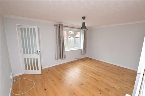 3 bedroom link detached house to rent, Raphael Drive, Chelmsford