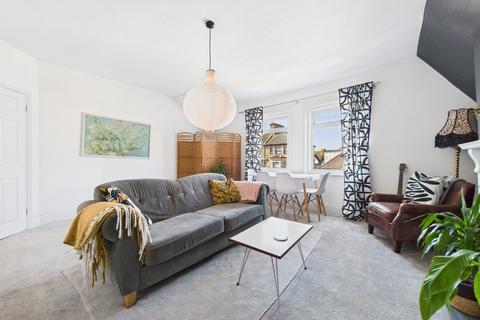 1 bedroom flat for sale, Connaught Road, Folkestone