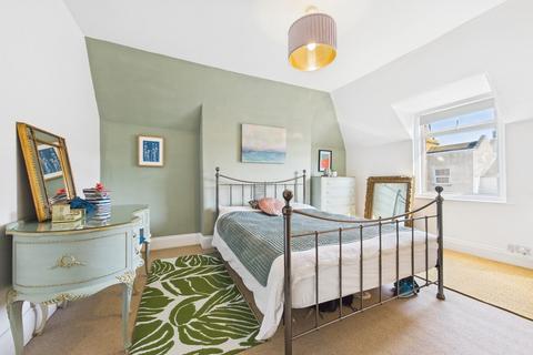 1 bedroom flat for sale, Connaught Road, Folkestone