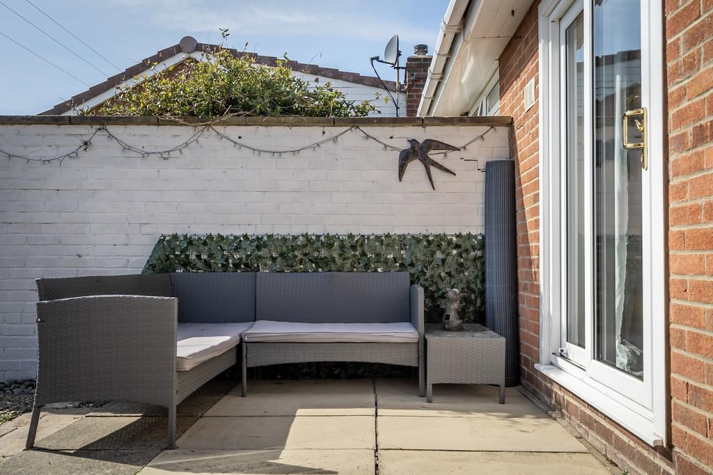 St. Martins Close - Garden
