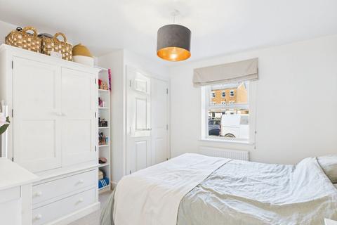 1 bedroom flat for sale, Timms Close, Horsham RH12