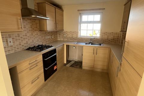 2 bedroom apartment to rent, Johnsons Road, Fernwood