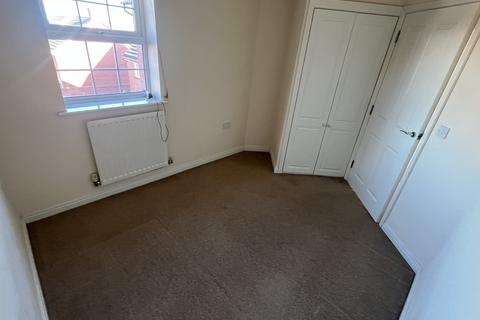 2 bedroom apartment to rent, Johnsons Road, Fernwood