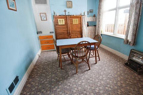 5 bedroom semi-detached house for sale, Nab Wood Drive, Bradford BD18