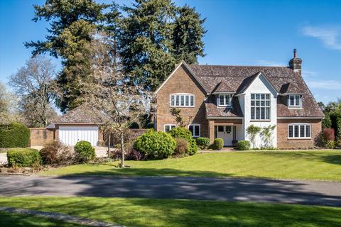 5 bedroom detached house for sale, Tennysons Lane, Haslemere, Surrey, GU27
