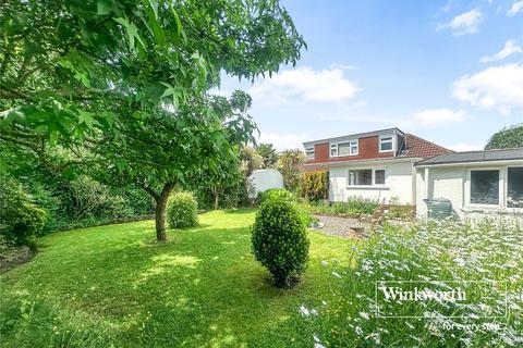4 bedroom detached house for sale, Morden Avenue, Dorset BH22