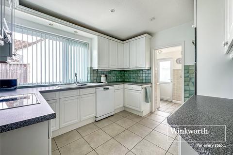 4 bedroom detached house for sale, Morden Avenue, Dorset BH22