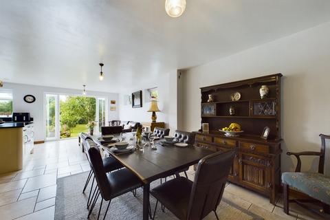 12 Brookfield, Barrow On Trent, Derby, DE73 7HG