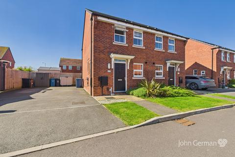 34 Wakelin Way, Lichfield, WS13 6UG