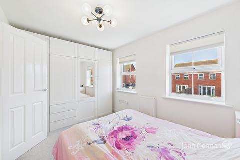 34 Wakelin Way, Lichfield, WS13 6UG