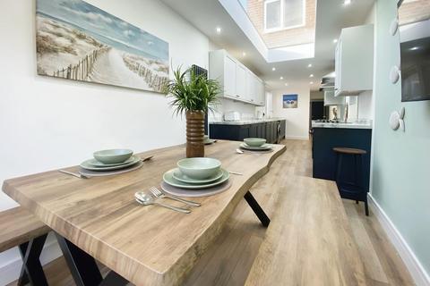 1 bedroom in a house share to rent, Telephone Road, Southsea PO4