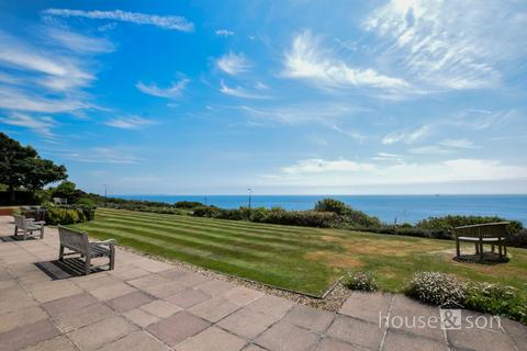 3 bedroom apartment for sale, Hinton Wood, Grove Road, East Cliff, Bournemouth, BH1