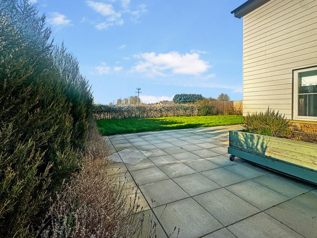 Garden (2)