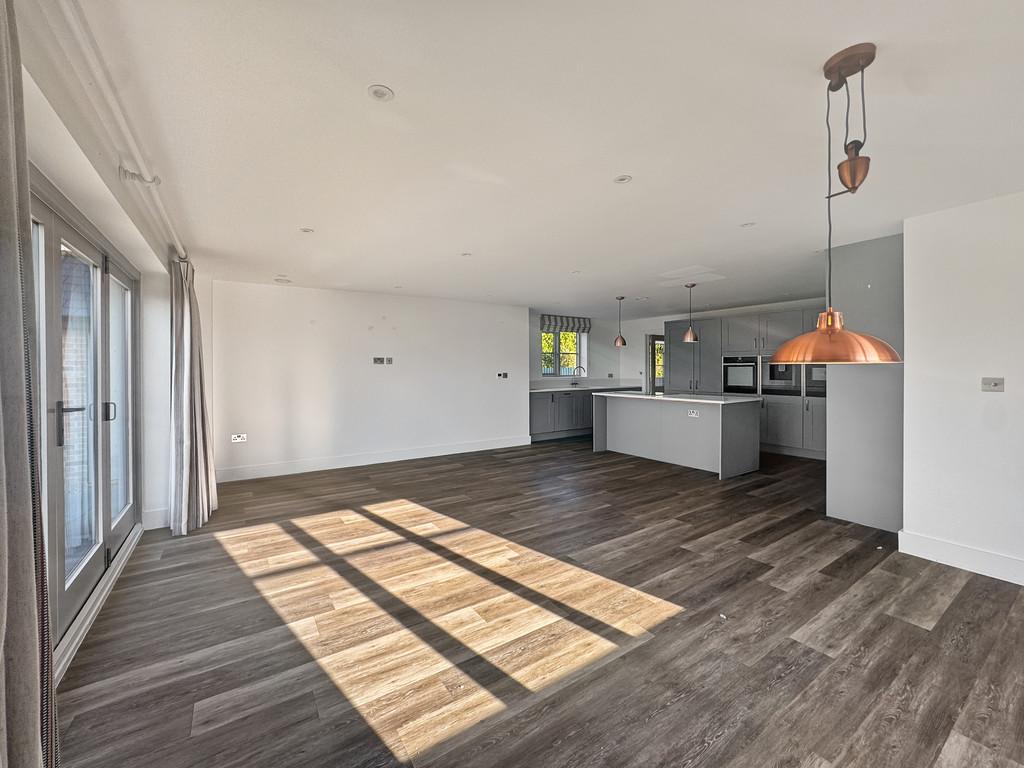 Kitchen dining room
