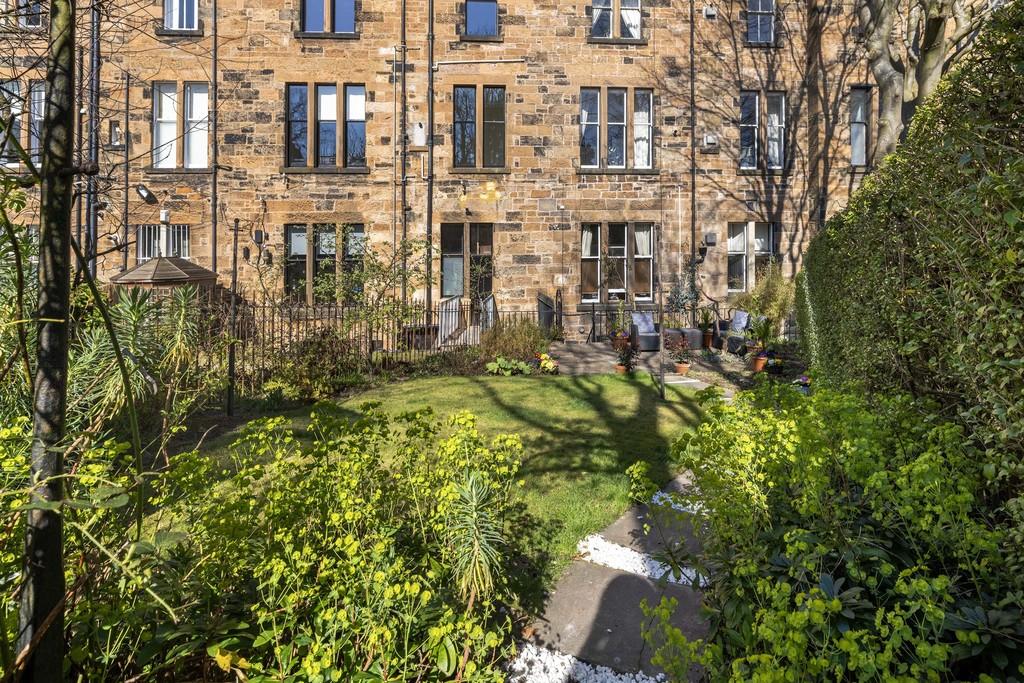 70-print-2 Crown Gardens Garden Flat 26