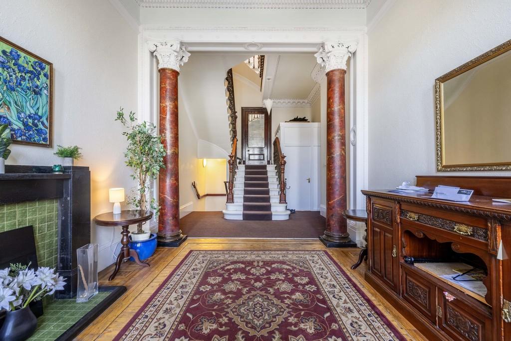 8-print-2 Crown Gardens Garden Flat 31