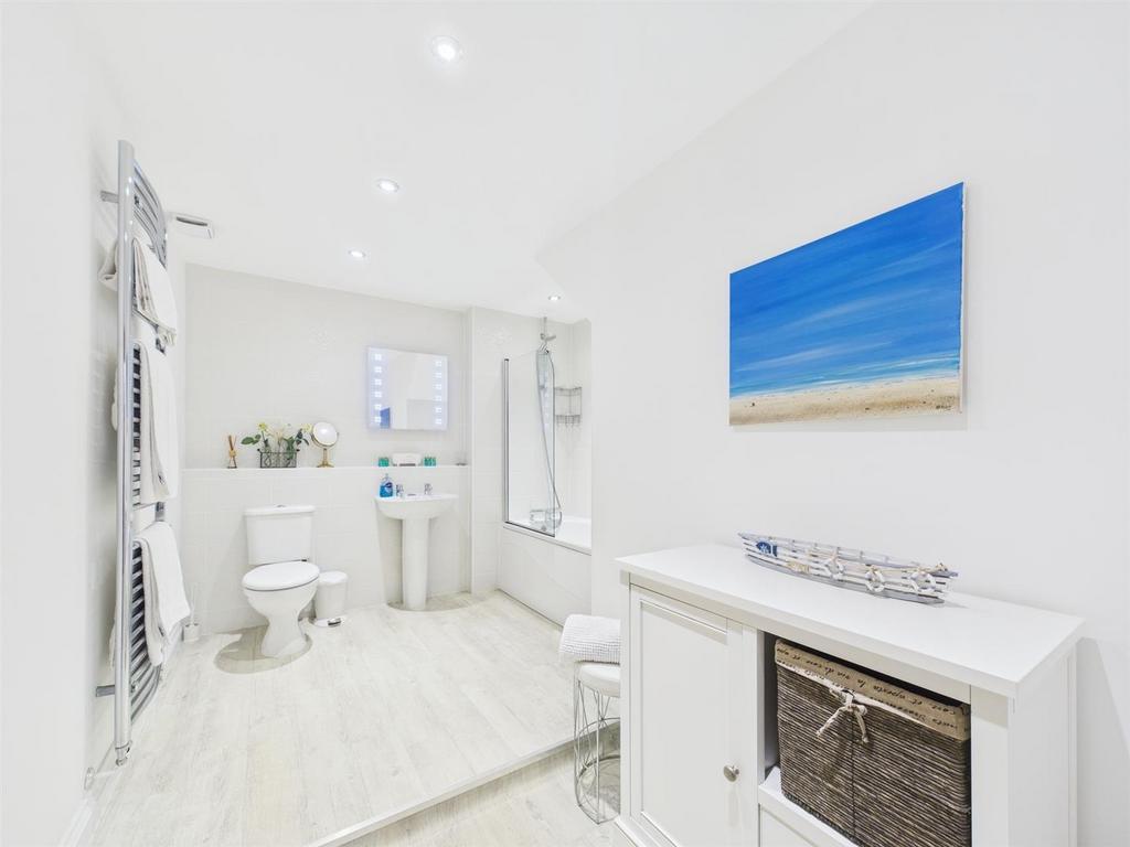 Annexe Bathroom