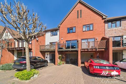 undefined, Carne Place, Portsmouth PO6