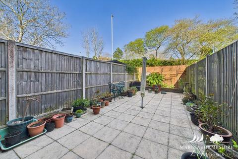 undefined, Carne Place, Portsmouth PO6