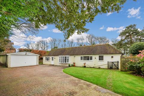 4 bedroom detached bungalow for sale, Rural Staplecross, East Sussex TN32