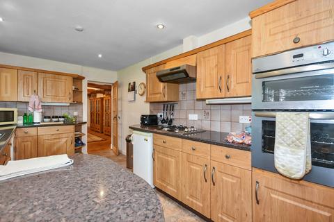 4 bedroom detached bungalow for sale, Rural Staplecross, East Sussex TN32