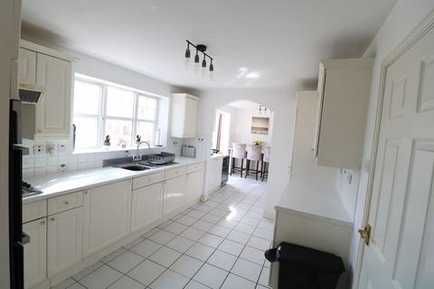 3 Dunham Croft, Dorridge, Solihull, B93 8RZ