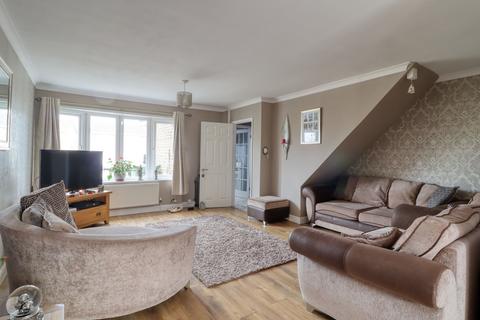 87 Thorne Road, Swindon, SN3 6DU