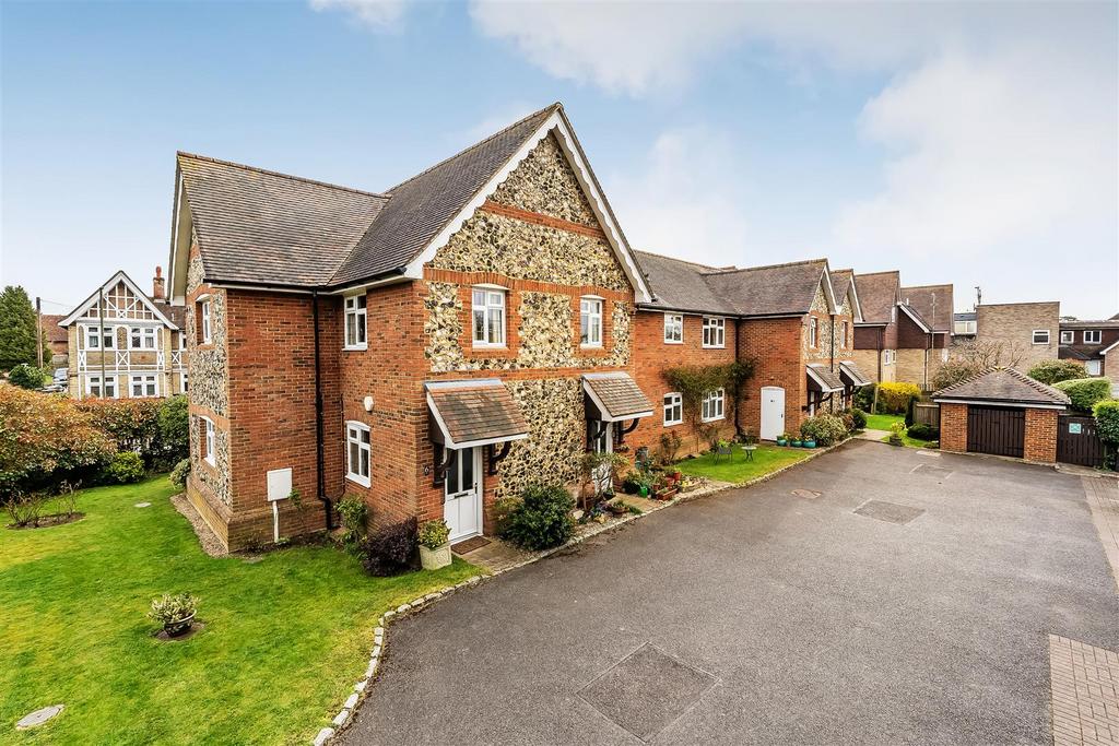 6-Marlborough-Court-16.jpg