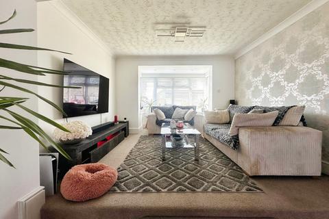 34 Barry Drive, Kirby Muxloe, Leicester, LE9 2HH